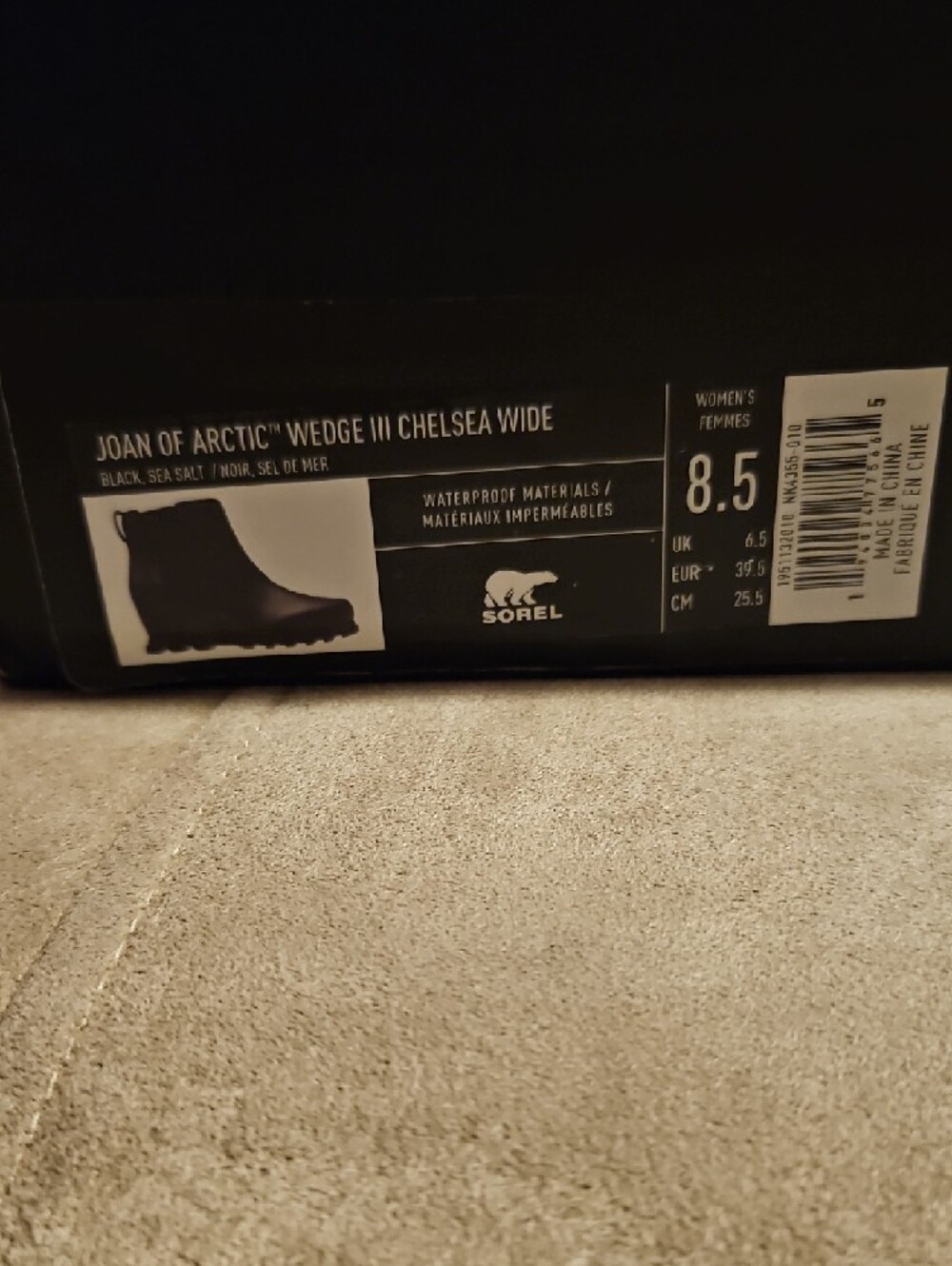 Sorel Joan of Arctic Wedge III Chelsea Ankle Boots in Black - Picture 7 of 8